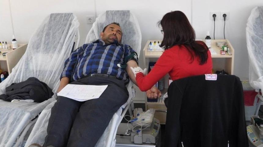 Kan Bağışı Mevsimlere G&ouml;re Değişiklik G&ouml;steriyor