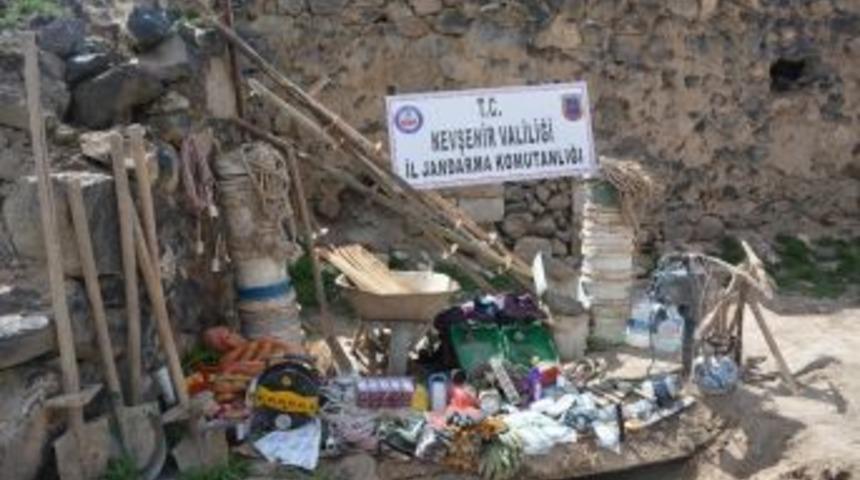 Derinkuyu&rsquo;da Ka&ccedil;ak Kazı Yapan 8 Kişi Yakalandı