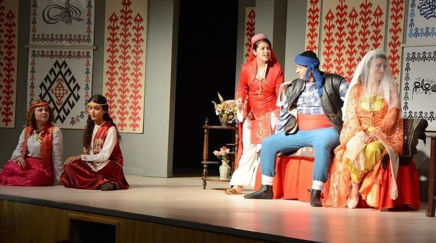 &rsquo;7 Kocalı H&uuml;rm&uuml;z&rsquo; Keşan&rsquo;da Sahnelendi