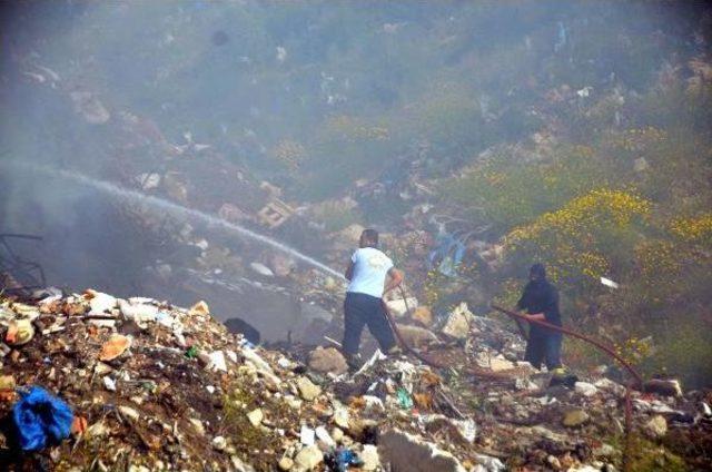 Bodrum'da Çöplükte Yangın