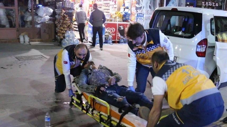 Ağabeyinin Motosikleti &Ccedil;ekilince Hastanelik Oldu