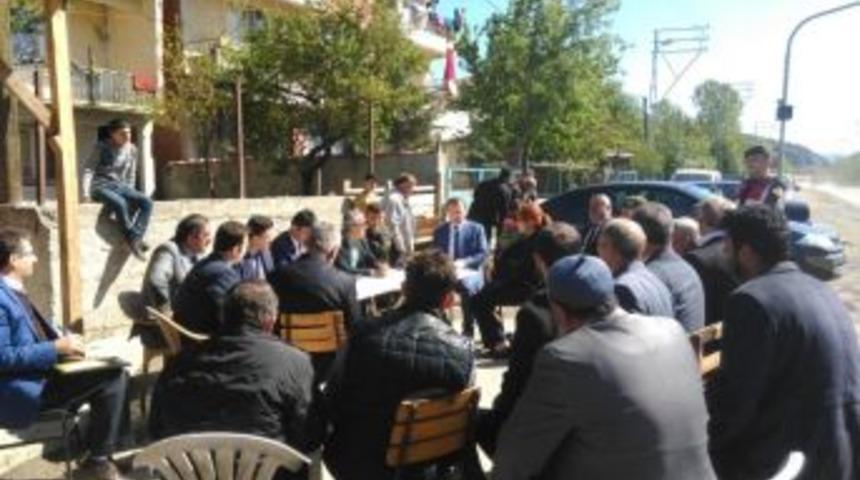 Yeşilova K&ouml;y&uuml;nde Halk Toplantısı D&uuml;zenlendi
