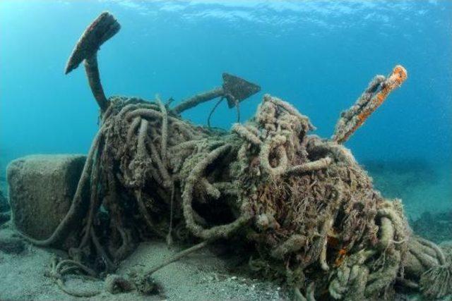 Kemer'de Deniz Dibi Temizliği