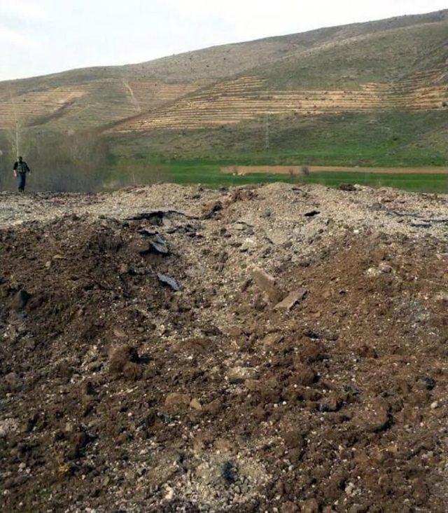 Bitlis’Te Pkk'nın Tuzakladığı 350 Kilogram Patlayıcı Imha Edildi
