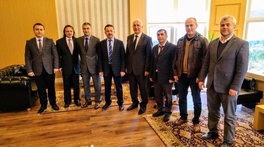 Dp&uuml; Makine M&uuml;hendisliği B&ouml;l&uuml;m&uuml;n&uuml;n İlk Mezunları, 20 Yıl Sonra K&uuml;tahya&rsquo;da Buluşuyor