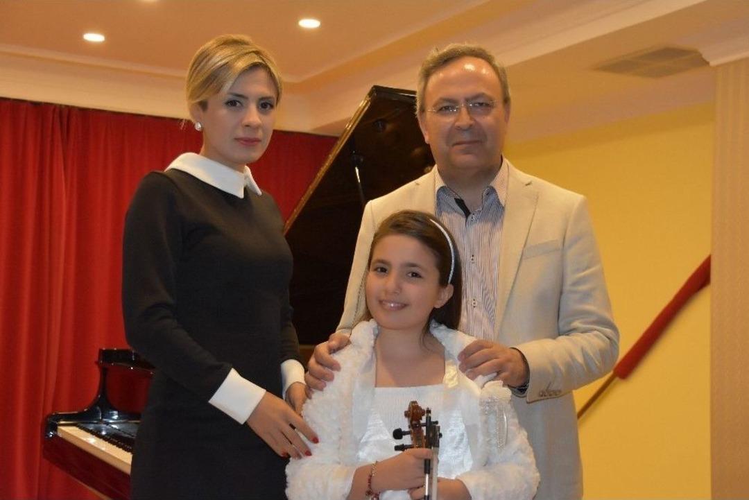 &Ouml;ğrenci Sanat&ccedil;ılardan Karma Konser