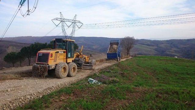 İzmit’te Yol Açma Ve Bakım Çalışması