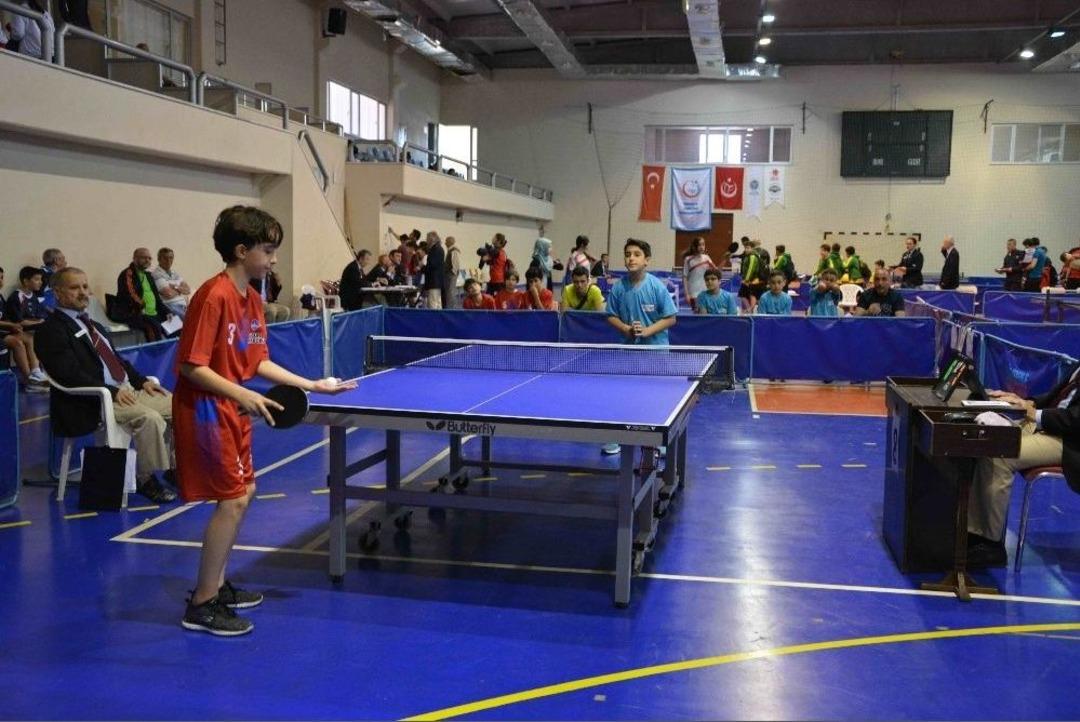Ortaca&rsquo;da K&uuml;&ccedil;&uuml;kler Masa Tenisi T&uuml;rkiye Grup M&uuml;sabakaları Yapılıyor