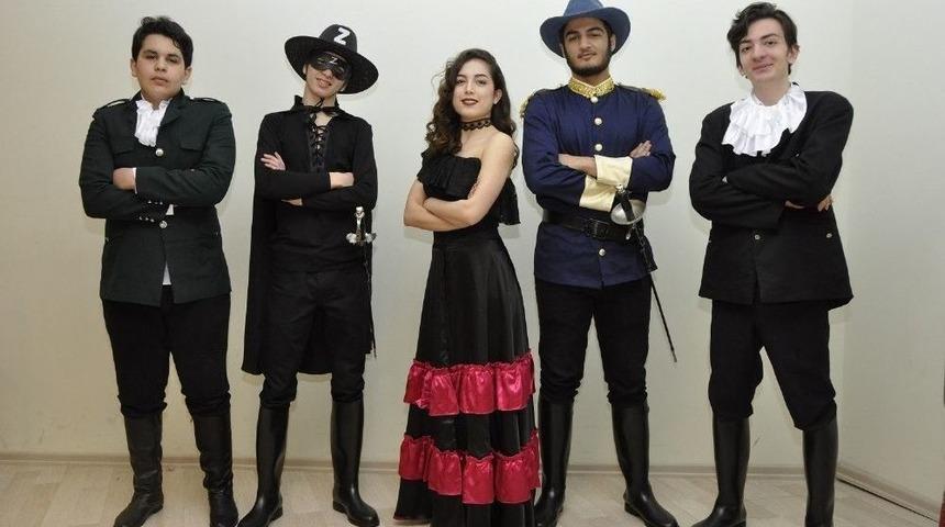 Gaziantep Kolej Vakfı Liseleri Zorro Müzikalini Sahneleyecek