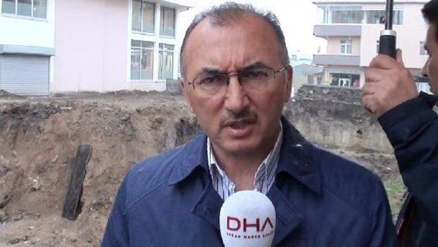 Ardahan Belediye Başkanı: Bölgede Hıristiyan Ve Müslümanlara Ait Mezarlar Var