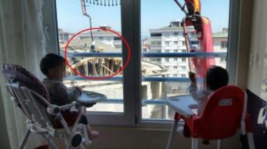 İş&ccedil;ilerin G&ouml;&ccedil;&uuml;k Altında Kalmadan 5 Dakika &Ouml;nce &Ccedil;ekilen Fotoğrafı