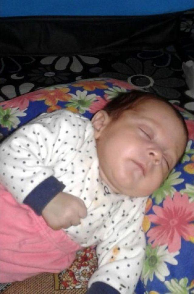 Aşı Sonrası Öldüğü Iddia Edilen Bebek Toprağa Verildi