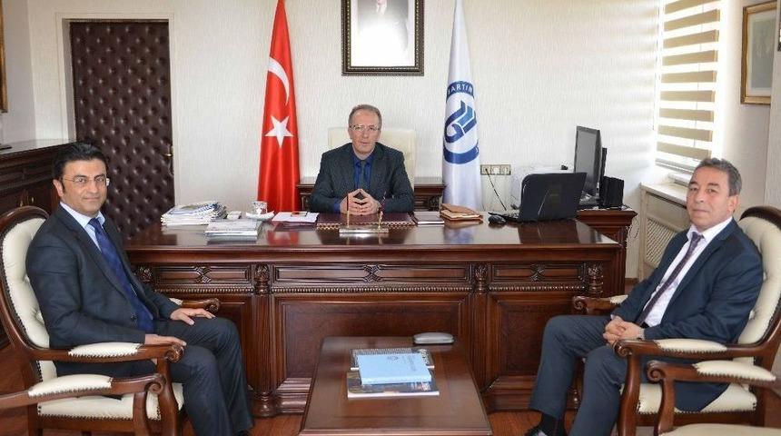 Rekt&ouml;r Uzun&rsquo;a Tebrik Ziyaretleri Başladı