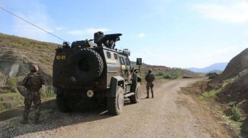 Adıyaman Kırsalında Pkk'lılara Hava Operasyonu: 8 Ter&ouml;rist &Ouml;l&uuml; (3)
