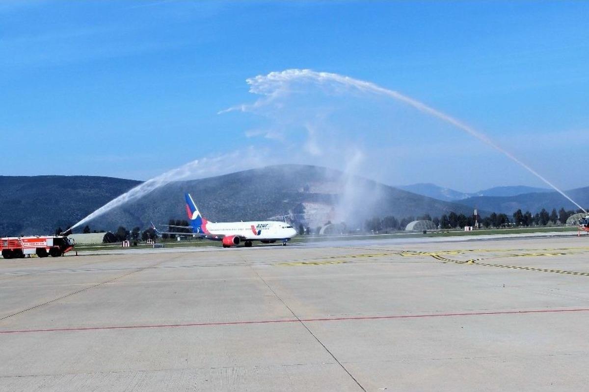 Sezonun İlk Rus Turistlerine Bodrum&rsquo;da Sulu Karşılama