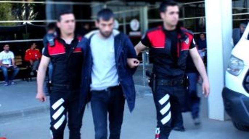 Sekiz Ayrı Su&ccedil;tan Aranan Şahıs Yakalandı