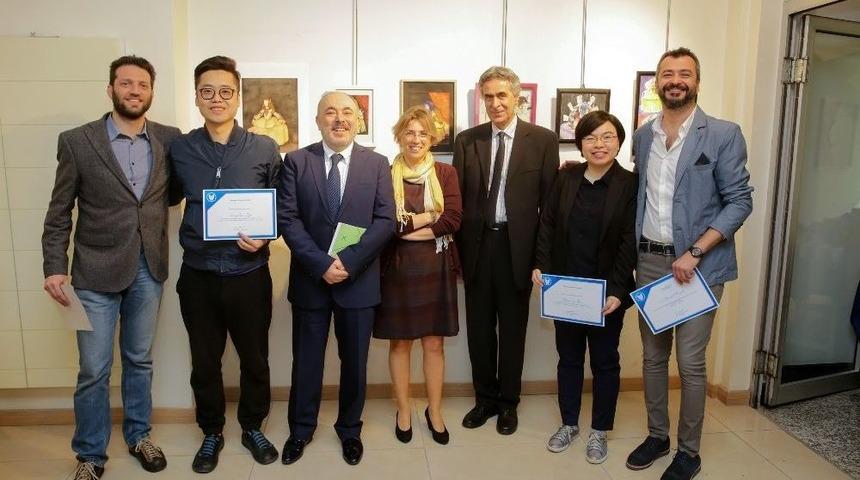 D&uuml;nya Sanat&ccedil;ıları İzmir&rsquo;de Buluştu