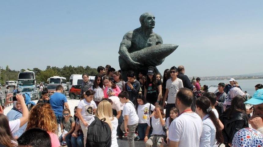 Zeytinburnulular &Ccedil;anakkale Ruhunu Yerinde Yaşadı