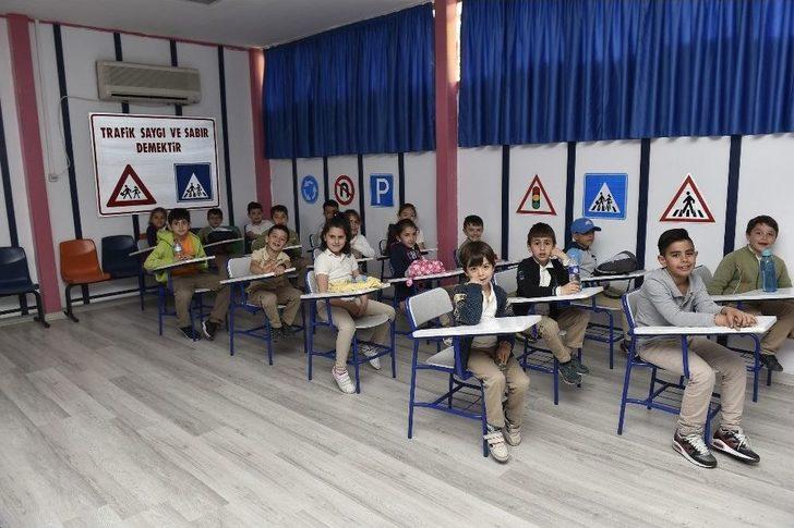 Büyükşehir, Çocuk Trafik Eğitim Parkını Yeniledi G1