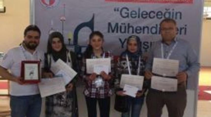 Geleceğin Mühendisleri Ödülle Göl’e Döndü
