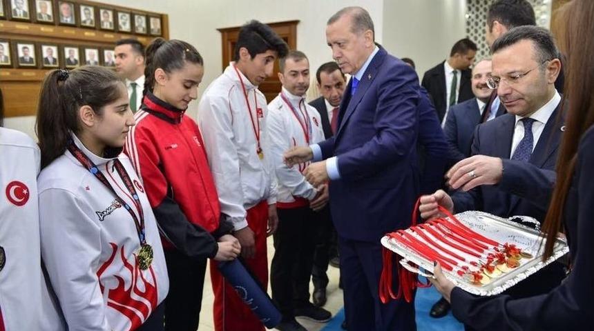 Diyarbakır Bilfen Okulları&rsquo;nın Sporcusu T&uuml;rkiye 3&rsquo;&uuml;nc&uuml;s&uuml; Oldu