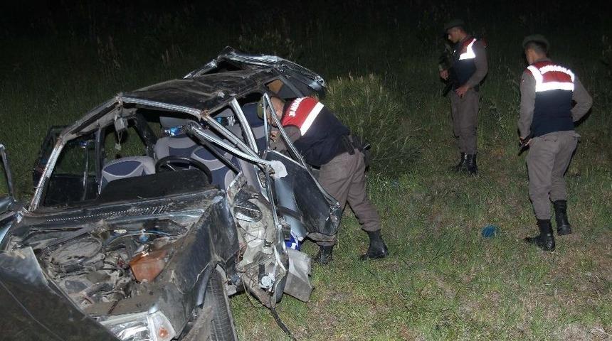 Tem Otoyolunda Kaza: 5 Yaralı