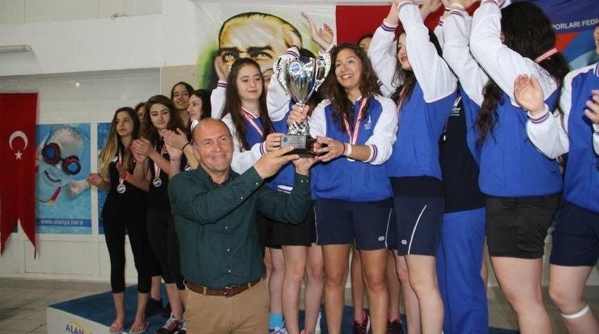 Sualtı Ragbisi Gen&ccedil;ler T&uuml;rkiye Şampiyonası Tamamlandı