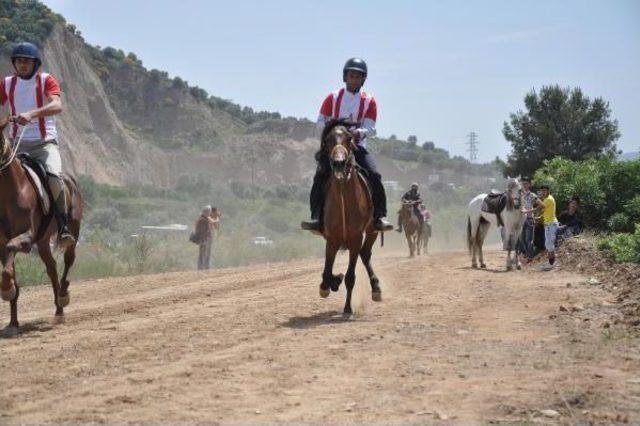 Köşk'te 'rahvan Atlar' 3'üncü Kez Koştu