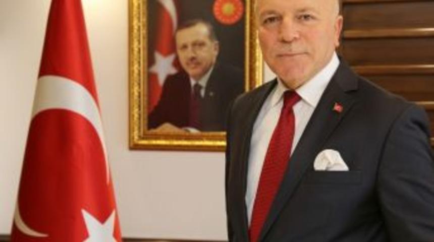 Başkan Sekmen&rsquo;den Emek Ve Dayanışma G&uuml;n&uuml; Mesajı