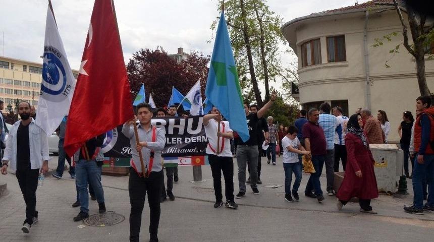 Orhun Derneği, 3 Mayıs T&uuml;rk&ccedil;&uuml;l&uuml;k G&uuml;n&uuml;&rsquo;n&uuml;n 72. Yıld&ouml;n&uuml;m&uuml; İ&ccedil;in Y&uuml;r&uuml;d&uuml;