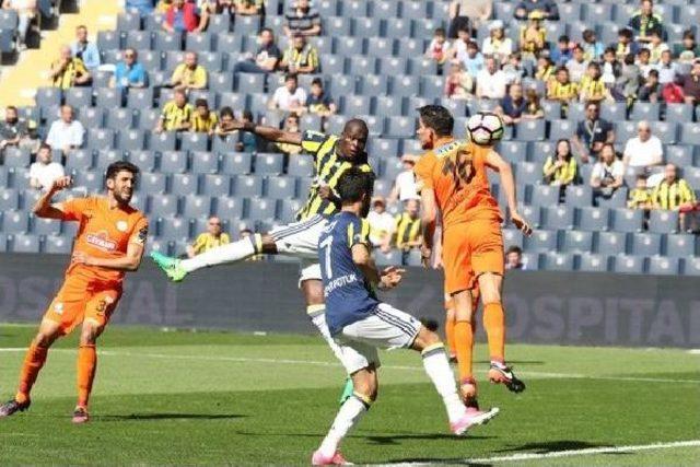 Fenerbahçe'ye 3 Puanı Sow Getirdi