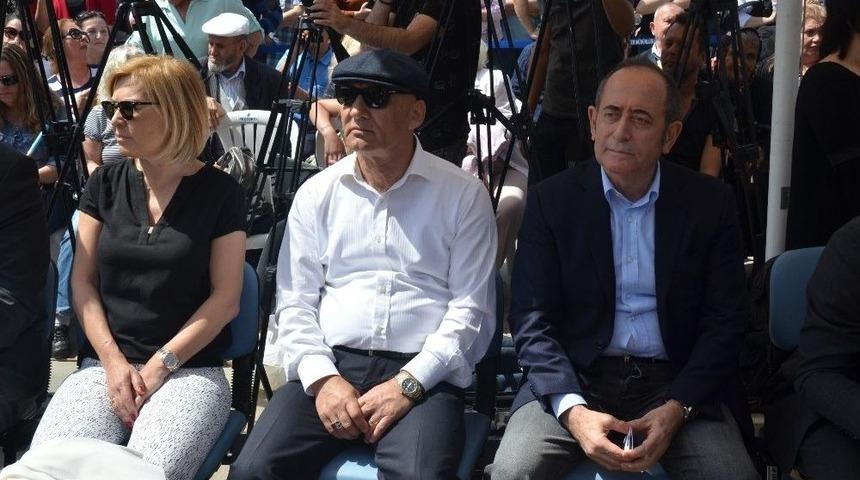 Kartal Meydanı&rsquo;na Srebrenica Soykırım Anıtı Dikildi