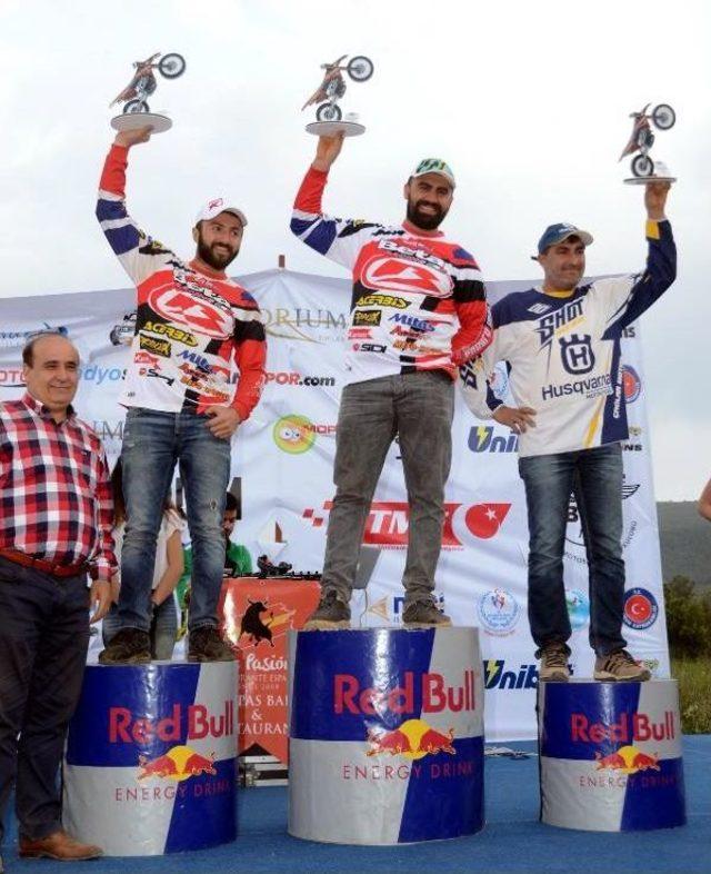 Türkiye Enduro Şampiyonası Birincilerine Ödülleri Verildi