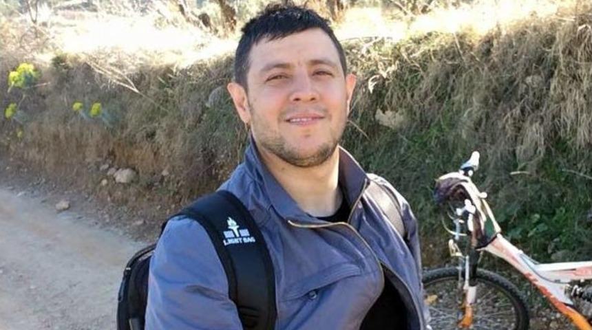 Motosiklet Bebek Arabasıyla Y&uuml;r&uuml;yen Kadına &Ccedil;arptı: 1 &Ouml;l&uuml;, 3 Yaralı