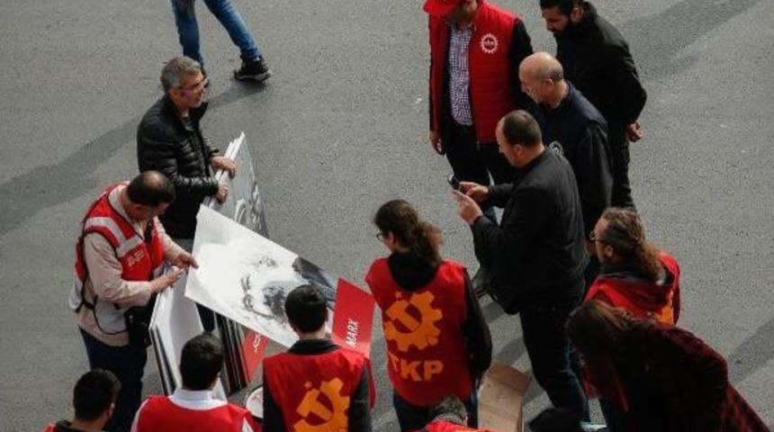 Polisler Alana Giren Fotoğrafları Tek Tek Fotoğrafladı