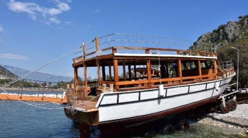 Yatlar Denizle Buluşmaya Başladı