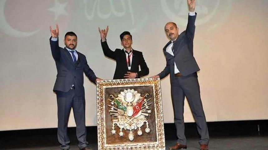 G&uuml;r&uuml;n&rsquo;de &Uuml;lk&uuml; Ocakları&rsquo;ndan Ozan Manas Konseri