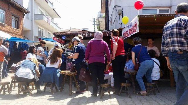 Tarihi Pazaryeri Tatilcilerin Uğrak Yeri Oldu