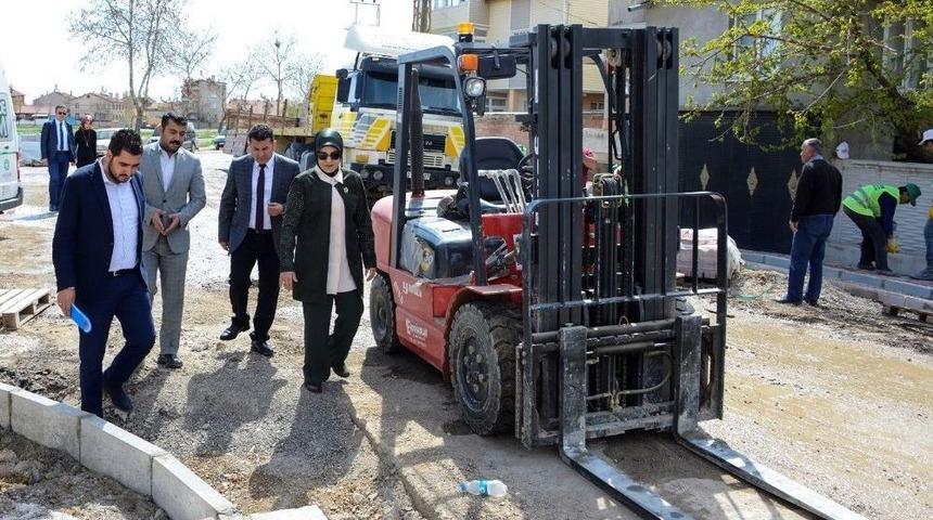 Meram&rsquo;da 30 Ekiple &Ccedil;evre D&uuml;zenleme &Ccedil;alışması S&uuml;r&uuml;yor