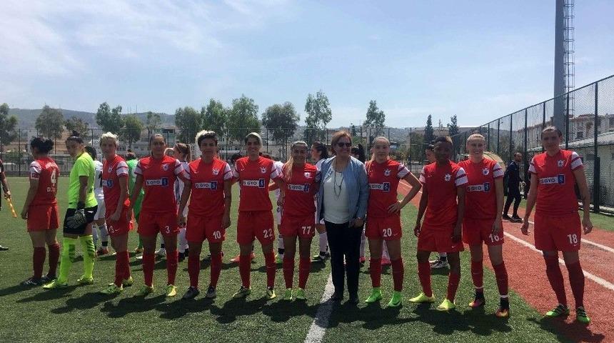 Konaklı Kadınlar Zafere Kilitlendi