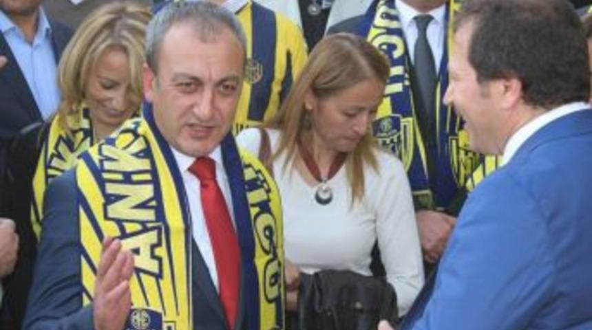 Mhp&rsquo;li &Ccedil;etinkaya&rsquo;dan Ankarag&uuml;c&uuml;&rsquo;ne Tebrik