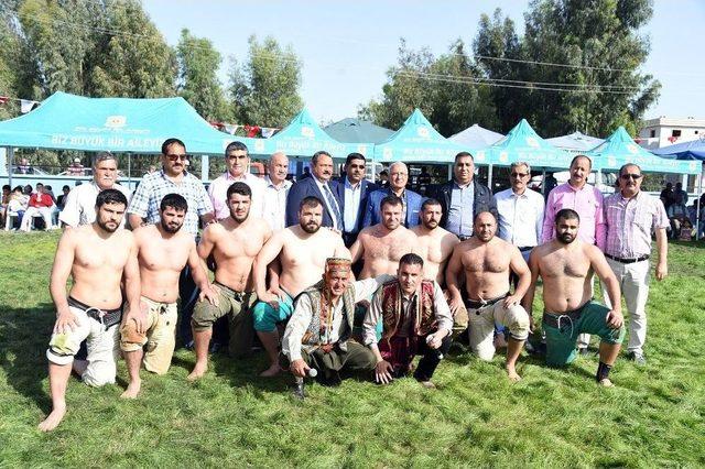 &Ouml;zelbahşiş&rsquo;te İbrahim B&ouml;l&uuml;kbaşı Başpehlivan Oldu 1