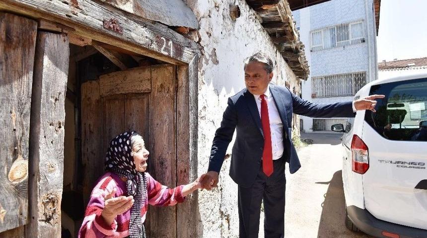 Başkan Uysal, Haşım İşcan Mahallesi&rsquo;nde İncelemelerde Bulundu