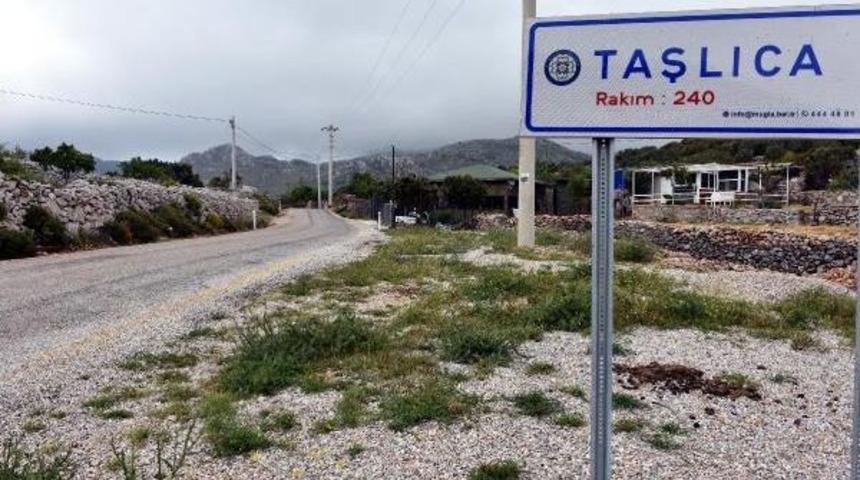 Asırlık Su Sorununu &Ccedil;&ouml;zen K&ouml;yl&uuml;lerden Davullu-Zurnalı Kutlama