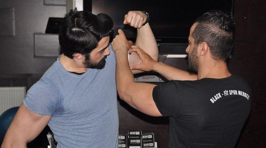 Yaz&rsquo;a Fit Girmek İsteyenler Salonlara Doldu.