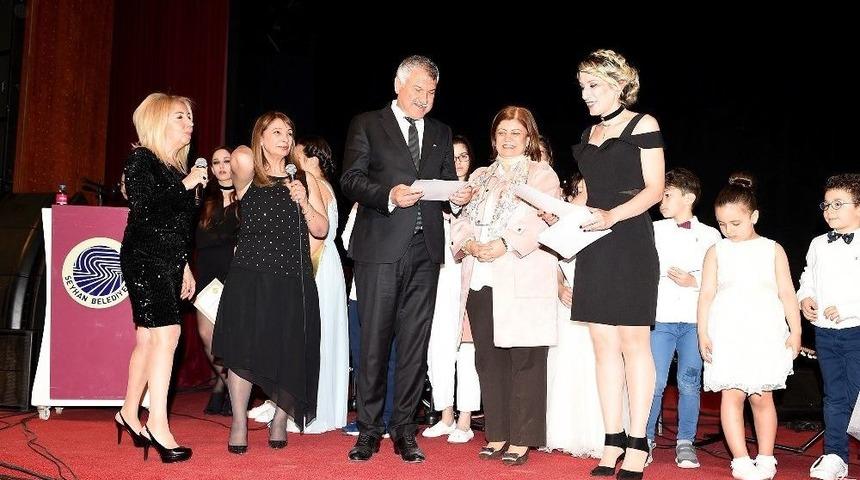 Minik Virt&uuml;ozlardan Resital