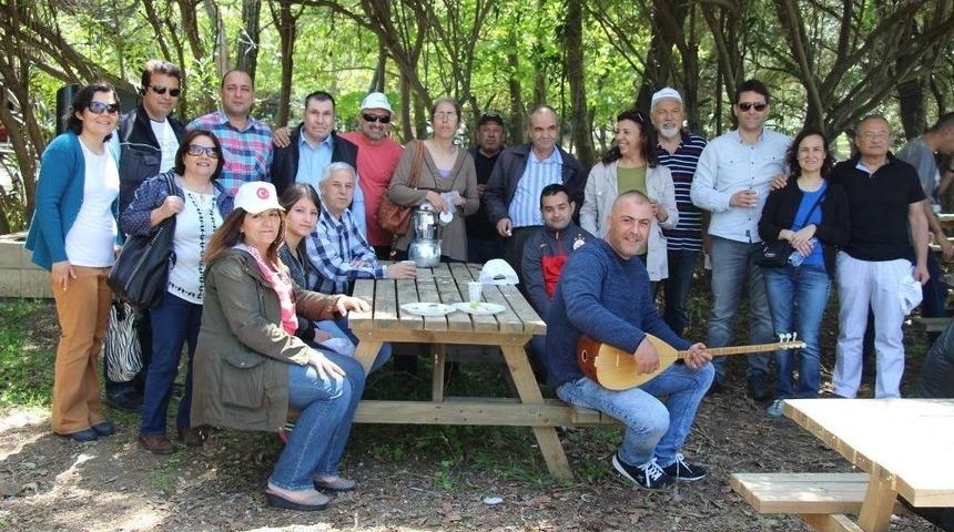 S&ouml;ke Toplum Ruh Sağlığı Merkezi Danışanlarının Piknik Keyfi