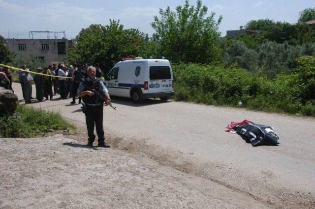 2 Kardeşi Ile Eşlerini Öldüren Zanlı: Söylenecek Bir Şey Yok