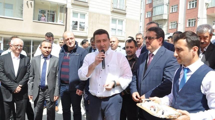 Boz&uuml;y&uuml;k&rsquo;te &Ouml;ğrenciler Yararına Kermes A&ccedil;ıldı