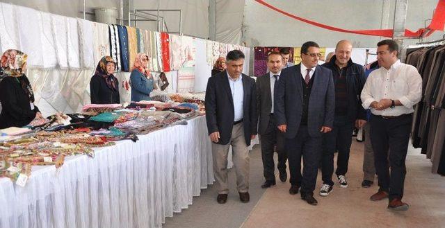 Bozüyük’te Öğrenciler Yararına Kermes Açıldı